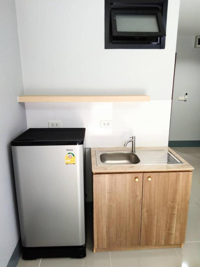 Dinosaur Apartment Хуа Хин Екстериор снимка